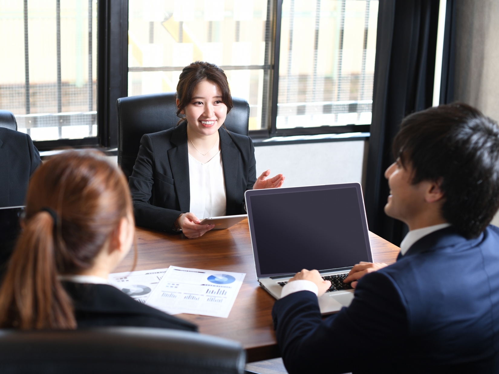 国際税務・海外進出支援